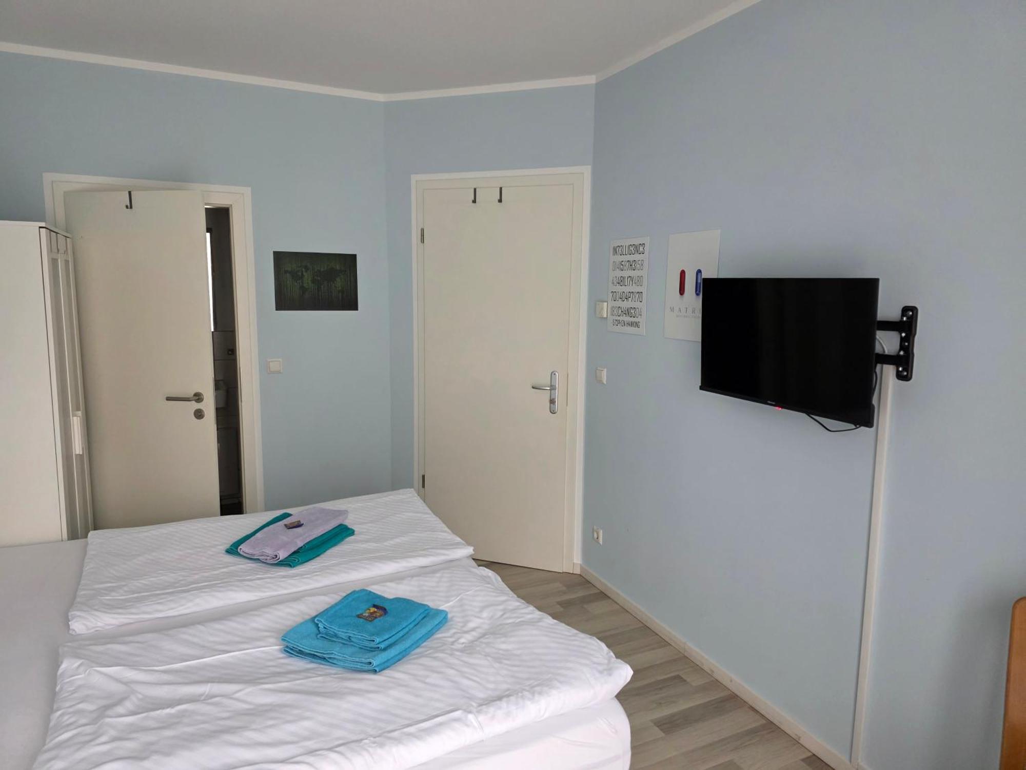 Pension Am Filmpark Потсдам Экстерьер фото